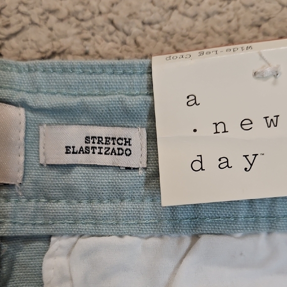 A New Day Women's High-Rise Cropped Wide Leg Pant Size 10 NWT - Picture 8 of 11